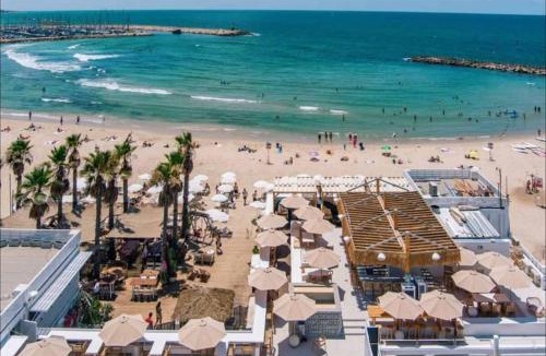 Tel Aviv Promenade Apartment | Luxury 2BD Beach Apartment 210
