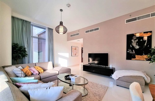 Downtown Dubai Apartment | Luxury 2bedroom with balcony & view in Downtown