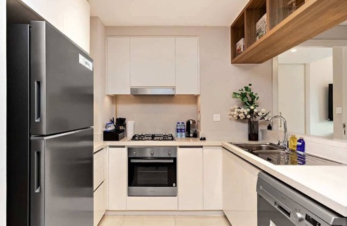 Za'abeel 2 Apartment | Luxury 2BR Downtown Steps from Burj Khalifa