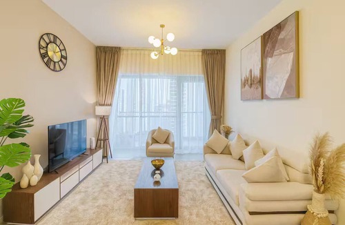 Al Satwa Apartment | Luxury 2BR Stay Near World Trade Centre ALK4