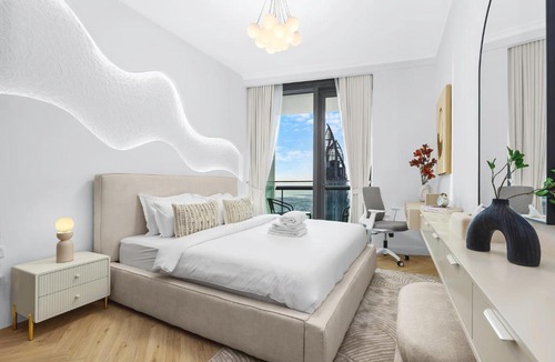 Downtown Dubai Apartment | Luxury 2BR with Skyline and Sea Views, Near Burj Khalifa & Dubai Mall