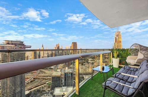 Downtown Dubai Apartment | Luxury 2BR with Skyline and Sea Views, Near Burj Khalifa & Dubai Mall
