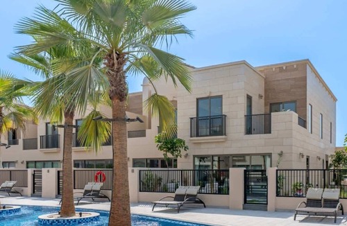 Dubai Villa | Luxury 3BR Townhouse with Pool View & Modern Comfort
