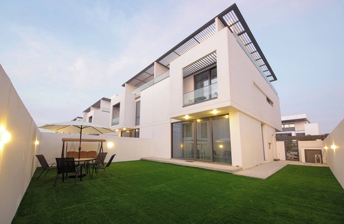 Al Hamriya Villa | Luxury 4BR near Al Hamriyah with Private Garden