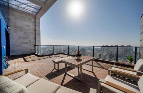 Rishon LeTsiyon Apartment | Luxury 5BR Penthouse Huge Sea-View Balcony l Mamad