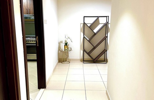 Al Majaz Apartment | Luxury Apartment El Khan 2 BHK sea front gym, pool, sauna, wifi