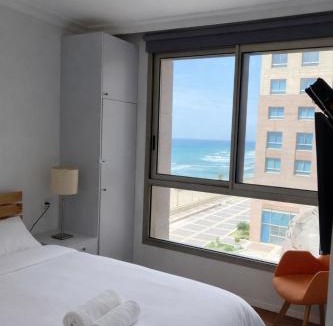 Haifa Apartment | Luxury apartment on the beach with sea view by Almog Beach Haifa