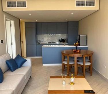 Aqaba Apartment | Luxury Apt with Private Beach In Ayla