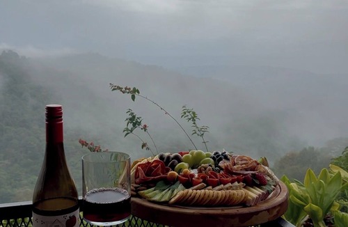San Isidro de El General Cabin | Luxury Jungle Dome with Projector, Fire Pit & Amazing Views