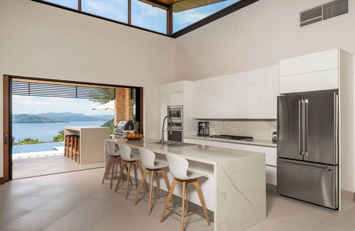 Papagayo Peninsula Villa | Luxury Family Retreat | 5 BR Villa w/Pool & Breathtaking Views