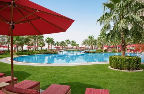 Abu Dhabi Apartment | Luxury Guest Room Near Bab Al Qasr Hotel Abu Dhabi