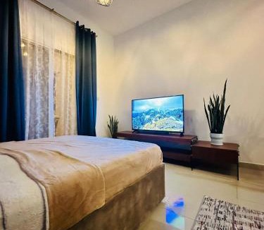 Al Hamra Village Apartment | luxury home royal breeze