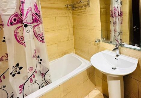 Al Hamra Village Apartment | luxury home royal breeze