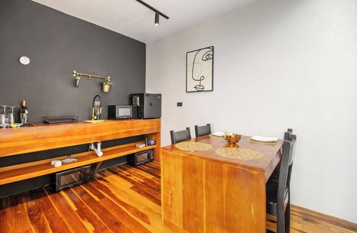 Penas Blancas House | Luxury jungle bungalow w/hot tub – Perfect for couples or small families