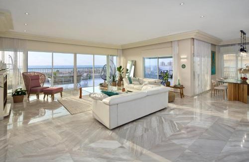 Ashdod Apartment | Luxury Penthouse Ashdod, Sea View, 5 Bedrooms, Rooftop