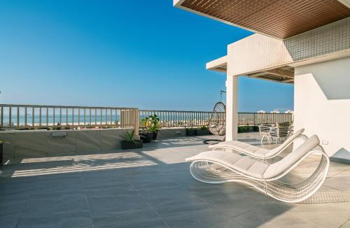 Ashdod Apartment | Luxury Penthouse Ashdod, Sea View, 5 Bedrooms, Rooftop