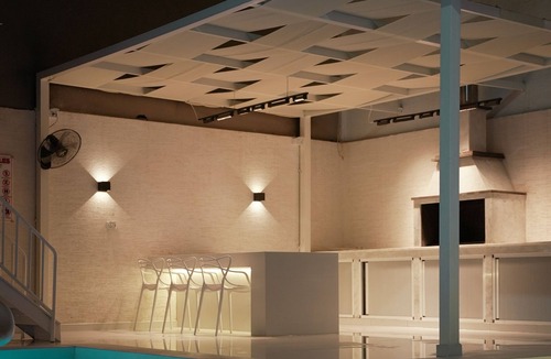 Al Kafrayn Villa | Luxury Private Chalet Dead Sea Exclusive Kids Water Park ,Heated Pool , BBQ,3BD