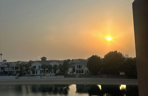 Deira Apartment | Luxury Studio with full sea view in Palm Jumeirah - steps from the mall & beach.