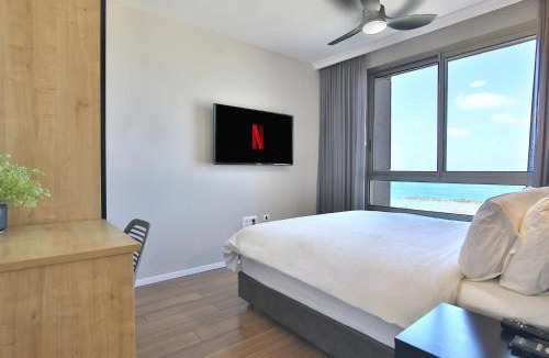 Haifa Apartment | Luxury Suites by Notaly Ariel - Carmel Beach
