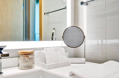 Business Bay Apartment | Luxury urban loft | SLS Dubai | Burj Khalifa view