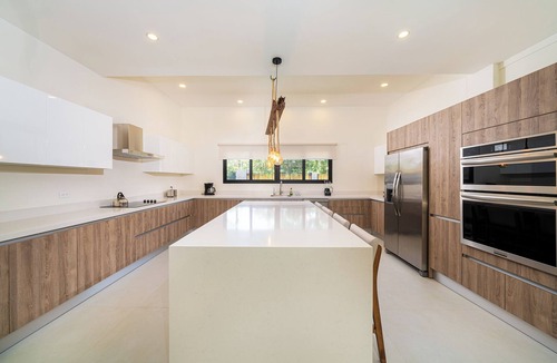 Playa Grande Villa | Luxury Villa 4 Bed, 4 Bath; Pool, Screened Porch & 3 Min Walk to Ocean and Town