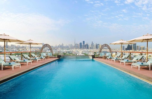 Deira Hotel | Mövenpick Dubai Creek
