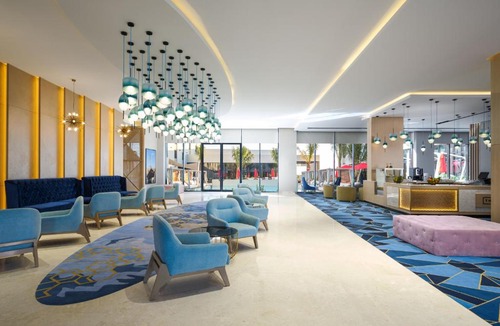 Seeb Hotel | Maani Muscat Hotel & Apartments