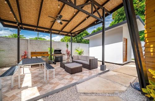 Coco Hotel | Macondo Ecolodge Heliconia - Bromelia