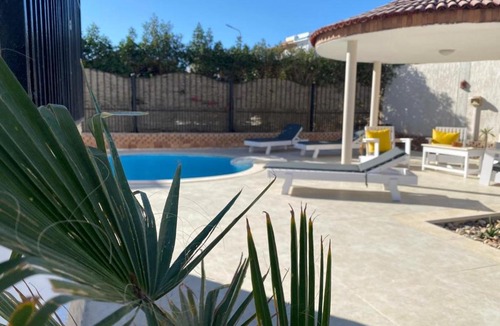 Village Road Ski Chalet | Magawish Hurghada Studio 7