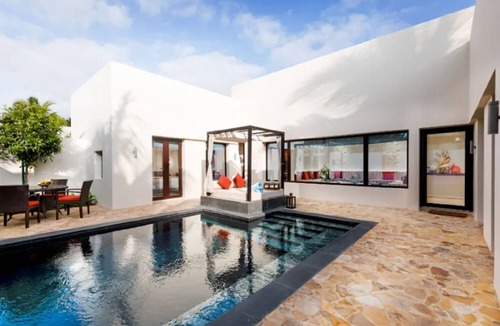 Salalah Hotel | Magnificent Living in TWO 2BR Stylish Villas w/Plunge Pool & Gardenview!