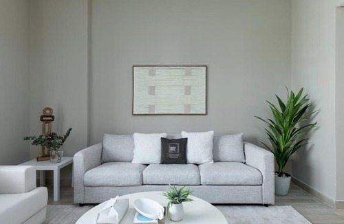 Abu Dhabi Apartment | Maison Privee - Modern Hideaway with Canal Views on Yas Island