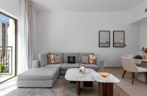 Abu Dhabi Apartment | Maison Privee - Relaxed Yas living with Resort-Style Facilities