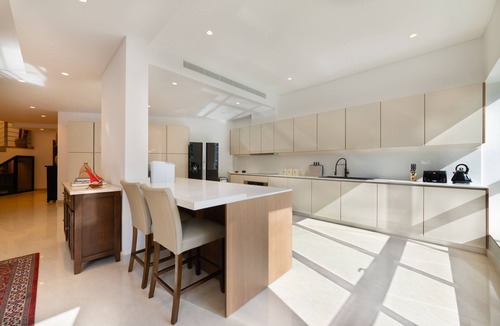 Jumeirah Beach Residence Villa | Maison Privee - Stunning 3-Floor Villa w/Kids Room and Rooftop Terrace over Dubai Marina