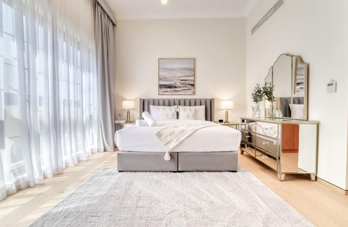 Dubai Villa | Majestic 4BR Villa with Assistant's Room at Nadd Al Shiba Third Nad Al Sheba by Deluxe Holiday Homes