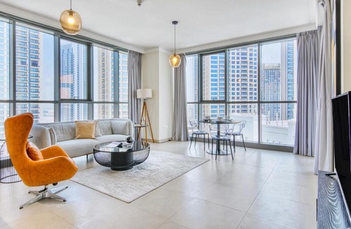 Dubai Apartment | Majestic Stay at Dubai Creek Residences