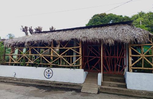 Moyogalpa Hotel | mamacita cafe house