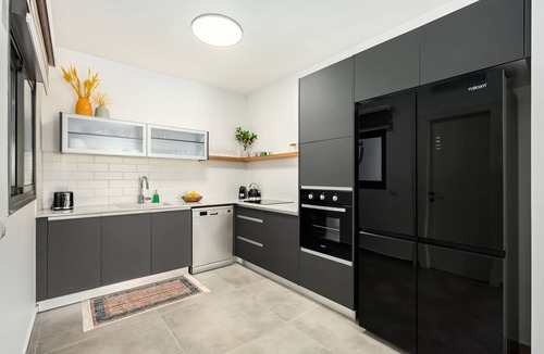 Nahariya Apartment | Mamad Achziv Stylish Beach Haven