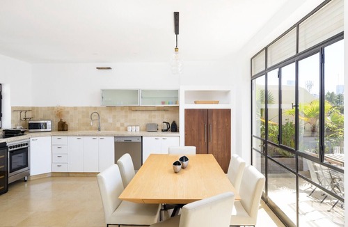 Tel Aviv Apartment | MAMAD Amazing Duplex Penthouse with 2 Terraces by FeelHome