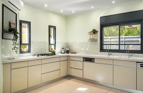 Merom HaGalil Villa | Mamad Galilee Garden Stay with Stunning Views