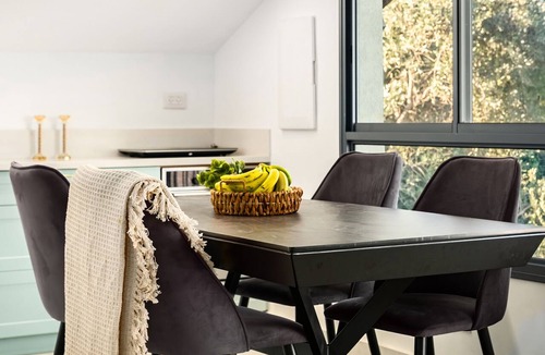 Merom HaGalil Apartment | Mamad Sunny Hilltop Hideaway