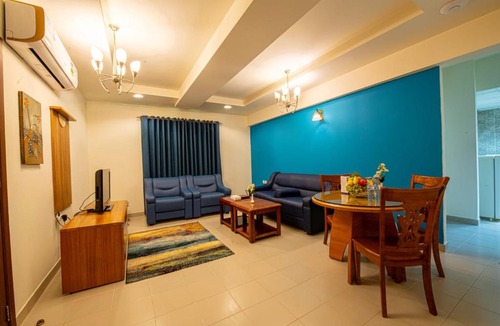 Azaiba Apartment | Manaf Hotel Suites