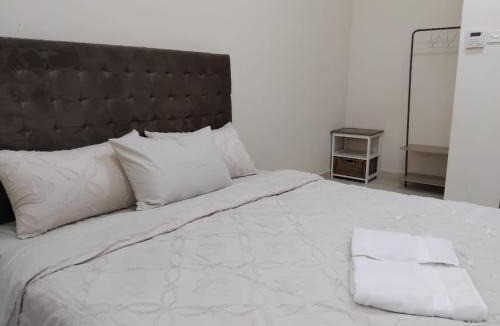 Khor Fakkan Apartment | MANAZEL2 ladies and Family stay only corniche apartment