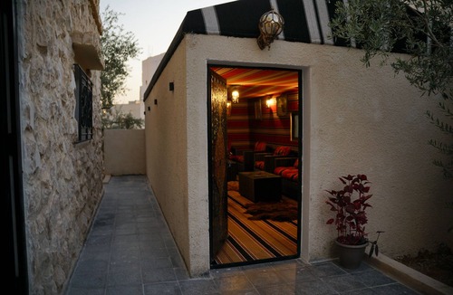 Wadi Musa Bed & Breakfast | Mansi Residence