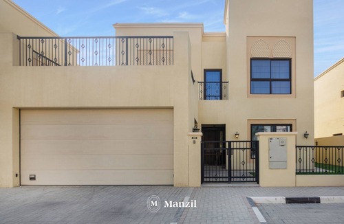 Dubai Villa | Manzil - 4BR Villa with Private Garden