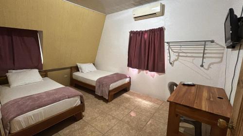 Paquera Hotel | Mapi's Cabins