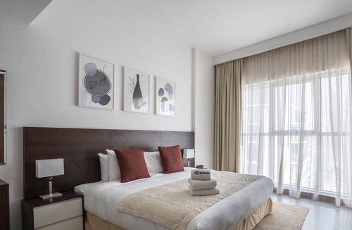Jumeirah Beach Residence Apartment | Marina Apartment, Minutes from Dubai Marina Walk