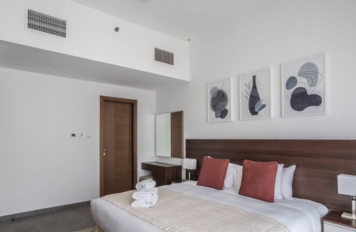 Jumeirah Beach Residence Apartment | Marina Apartment, Minutes from Dubai Marina Walk