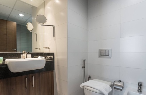 Jumeirah Beach Residence Apartment | Marina Apartment, Minutes from Dubai Marina Walk