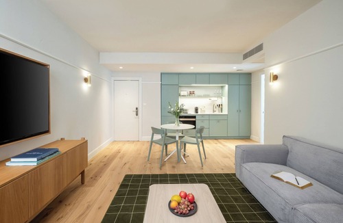 Tel Aviv Hotel | master Mazeh