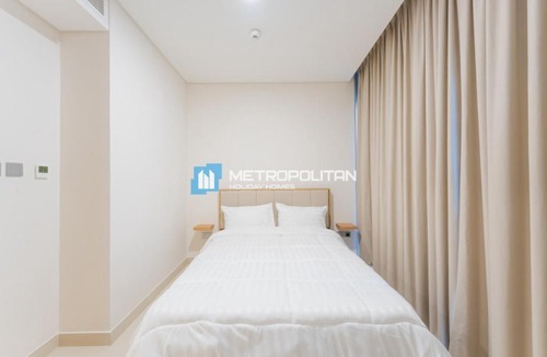 Abu Dhabi Apartment | MCRE Modern 2BR Residence, Radiant Bay